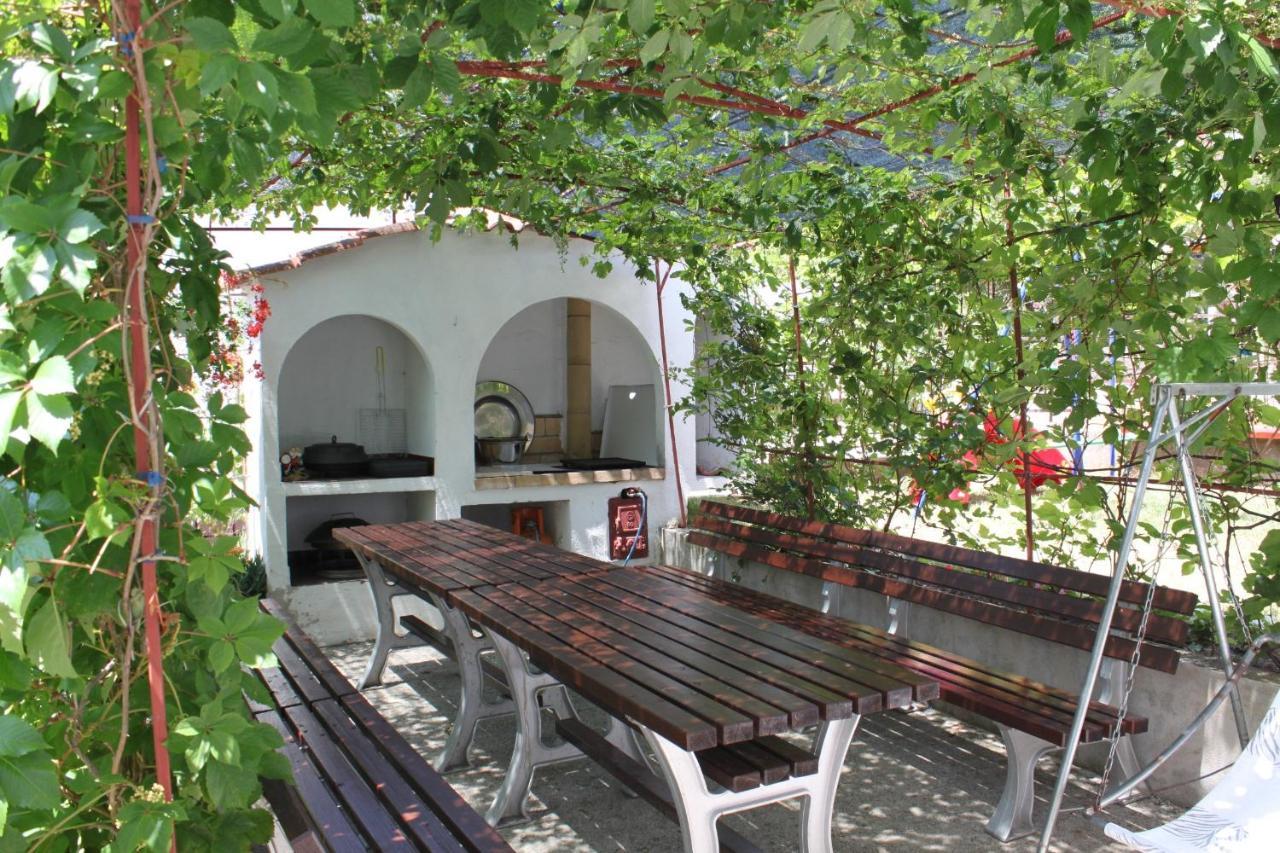 Apartments With A Parking Space Starigrad, Paklenica - 6431 Ngoại thất bức ảnh
