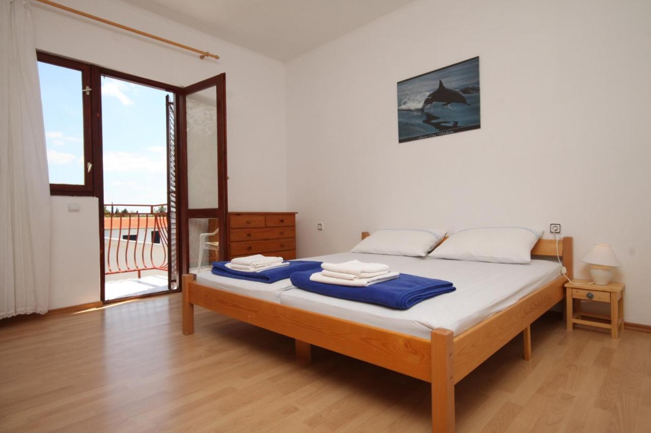 Apartments With A Parking Space Starigrad, Paklenica - 6431 Ngoại thất bức ảnh