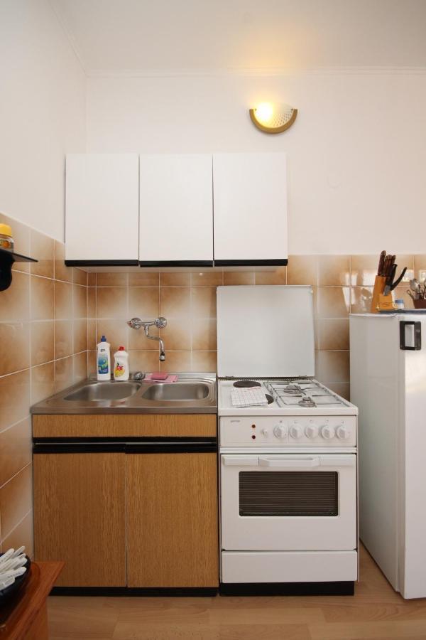 Apartments With A Parking Space Starigrad, Paklenica - 6431 Ngoại thất bức ảnh