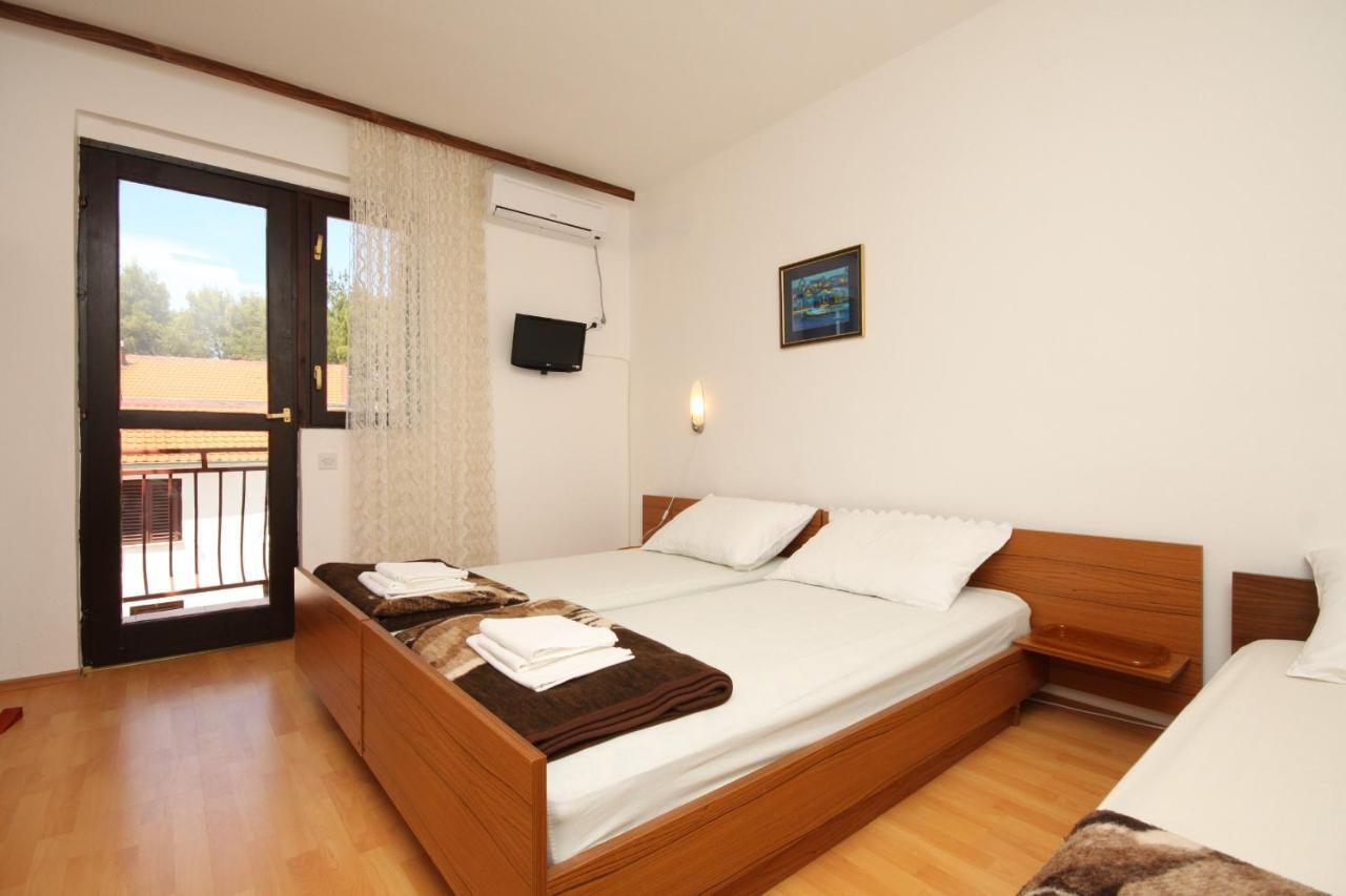 Apartments With A Parking Space Starigrad, Paklenica - 6431 Ngoại thất bức ảnh